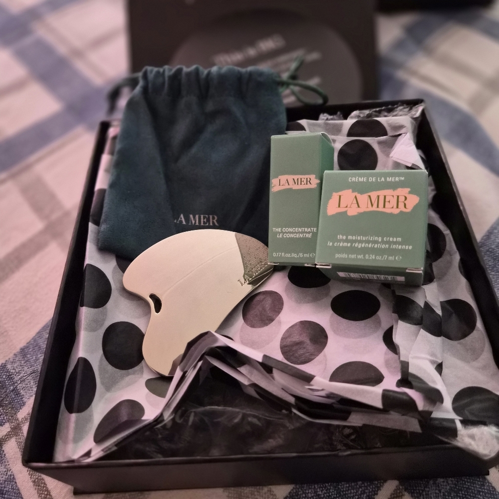 NEW Lamer Gift Set GUA SHA, SERUM AND CREAM